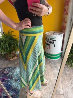 Patagonia Skirt yellow &Green Stripes Size medium
